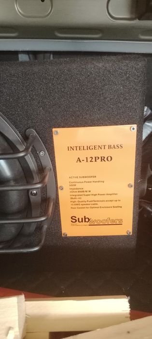 SUBWOFER A 12 PRO xolati yangi
