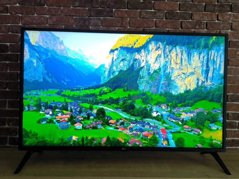 TV LED Smart LG, 151 cm, 4K Ultra HD