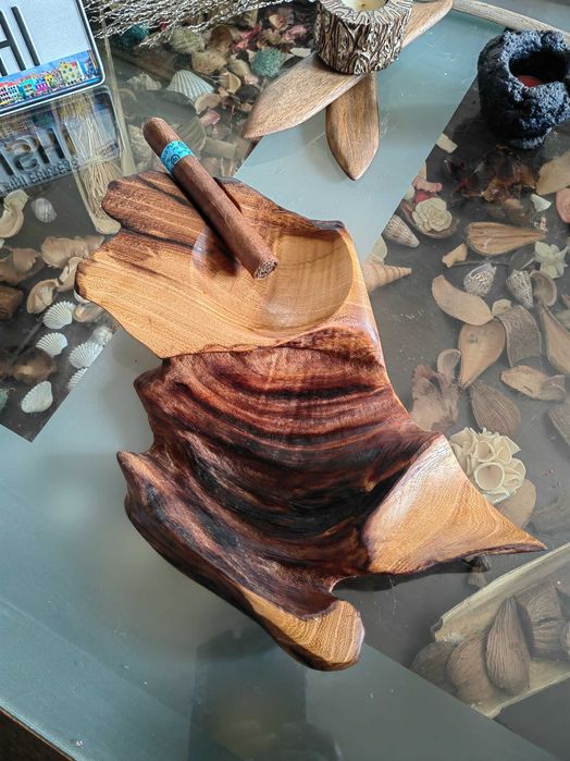 Арт пепелник за пури