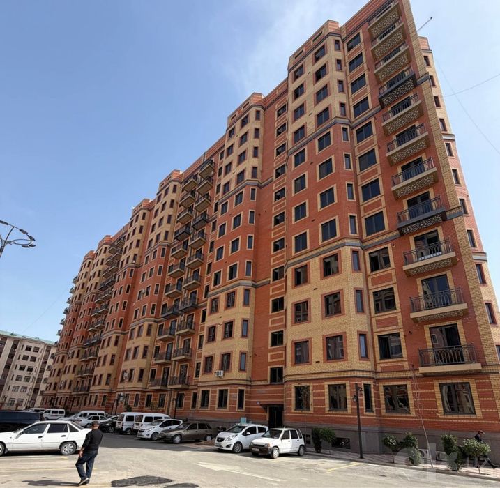 Срочно Продаётся 3х комнатная квартира на 3 этаже