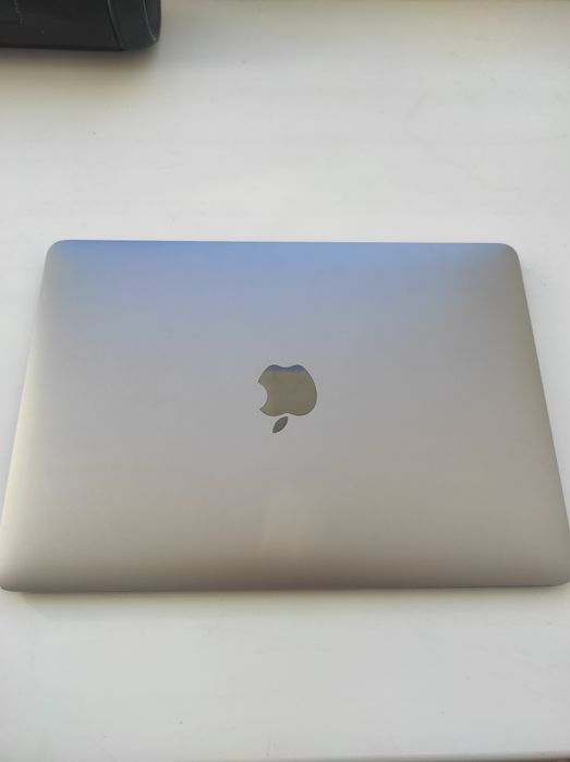 Продам macbook retina 2016. МакБук 12