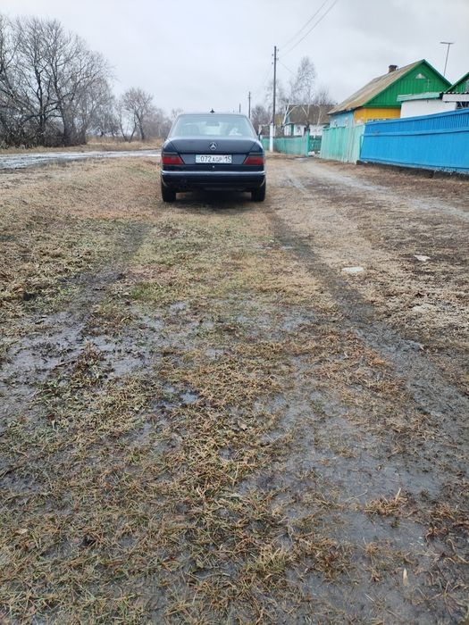 Продам Мерседес 124