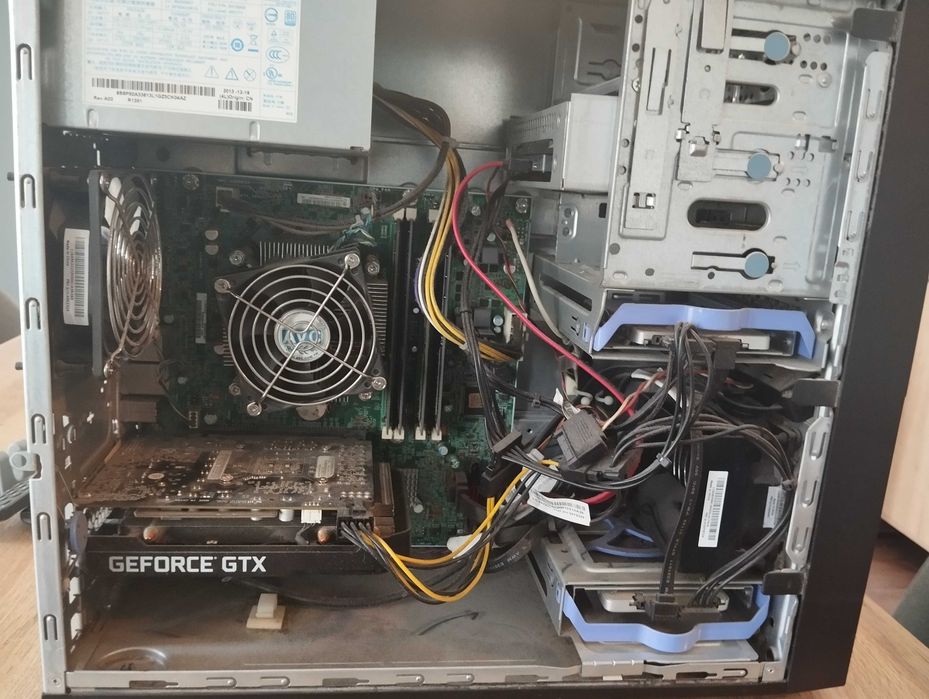 Настолен компютър