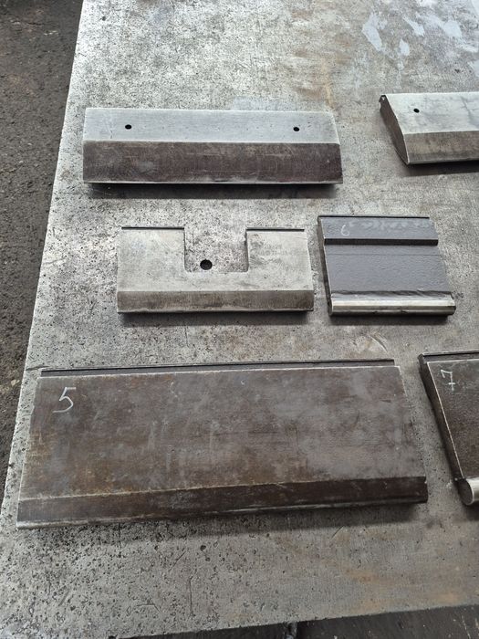 Нож и птизма за абкант.