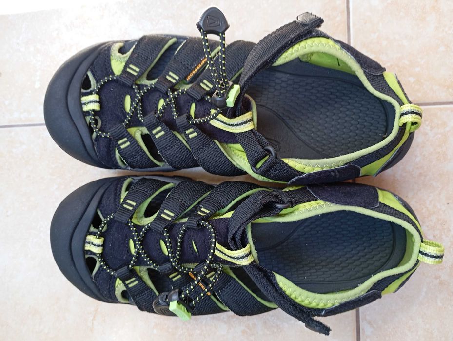 Младежки сандали Keen