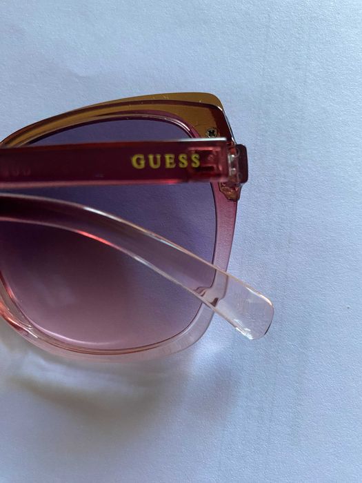 Оригинални слънчеви очила Guess