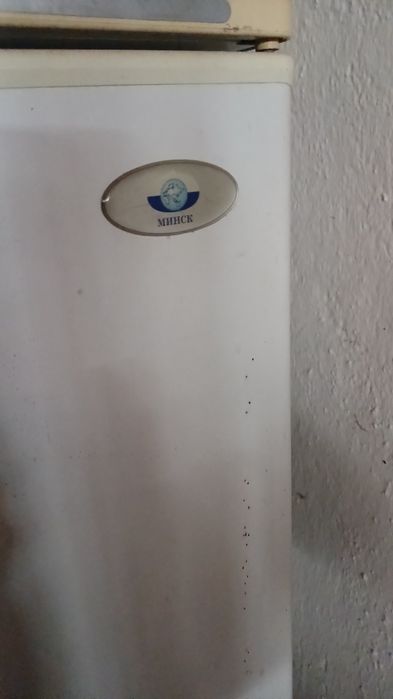 холодильник на запчасти за 7000