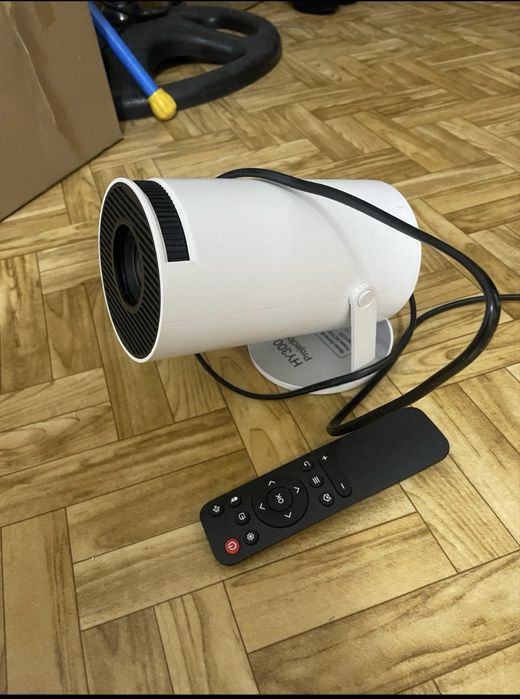 Портативный смарт проектор