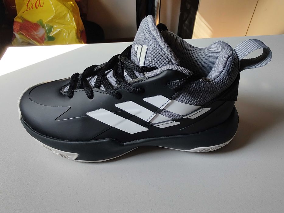 Оригинални детски маратонки Адидас - 31 номер