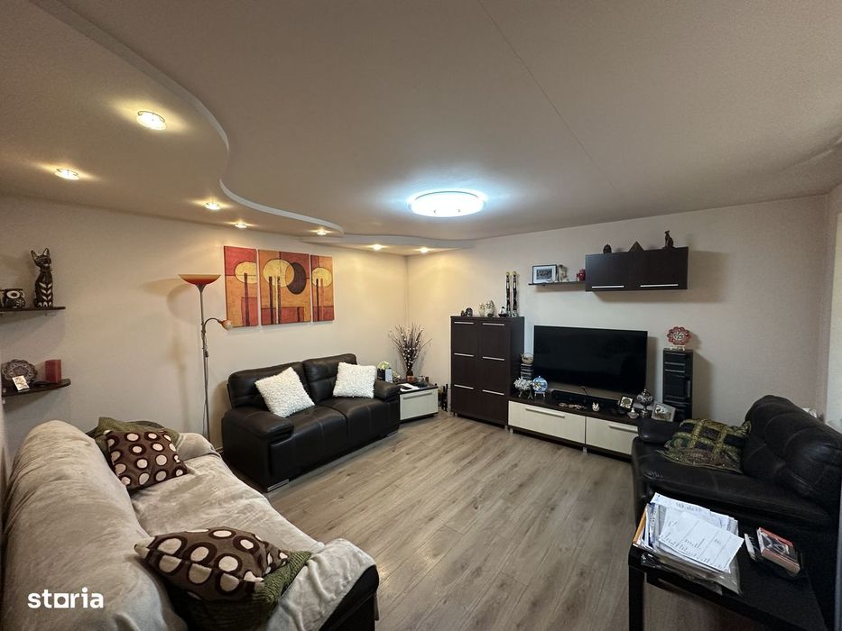 Ag imobiliara VIGAFON vinde casa 3 camere Paltinis-Ienachita Vacarescu