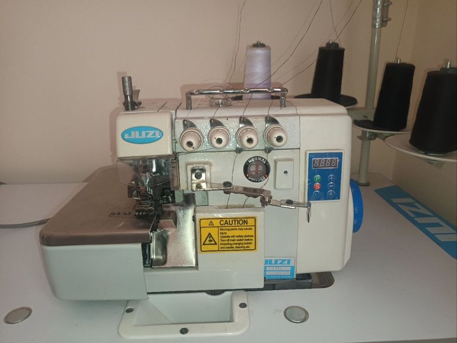 Averlok tikuv mashinasi