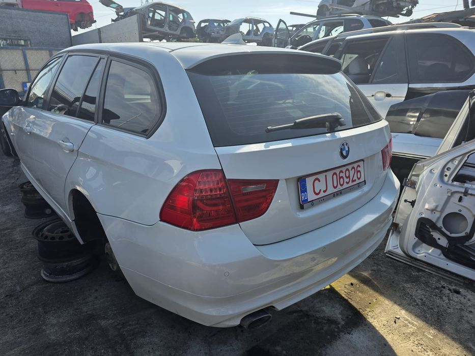 Dezmembram BMW E91 2010 Facelift 2.0d N47D20C 184cp