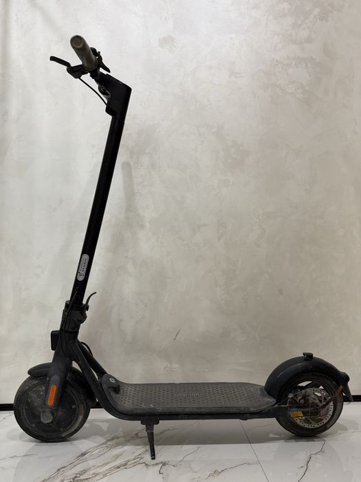 Электронный самокат. Segway ninebot самокат.