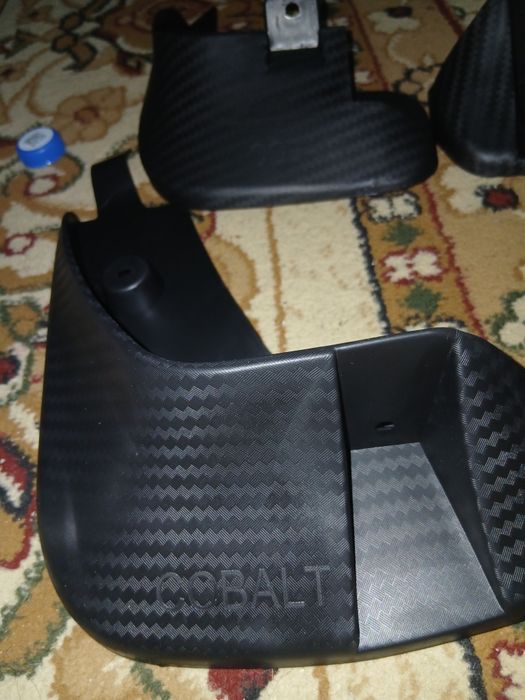 Брызговики для коболт карбон