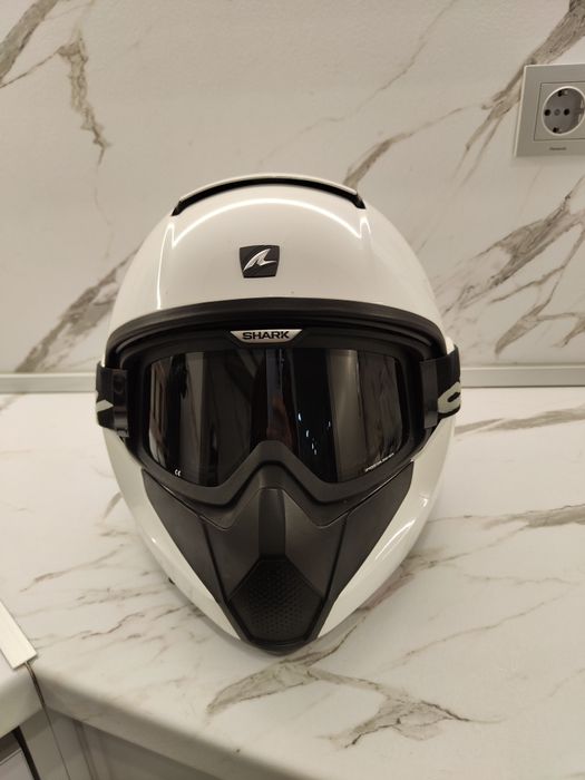 Каска Shark  размер L