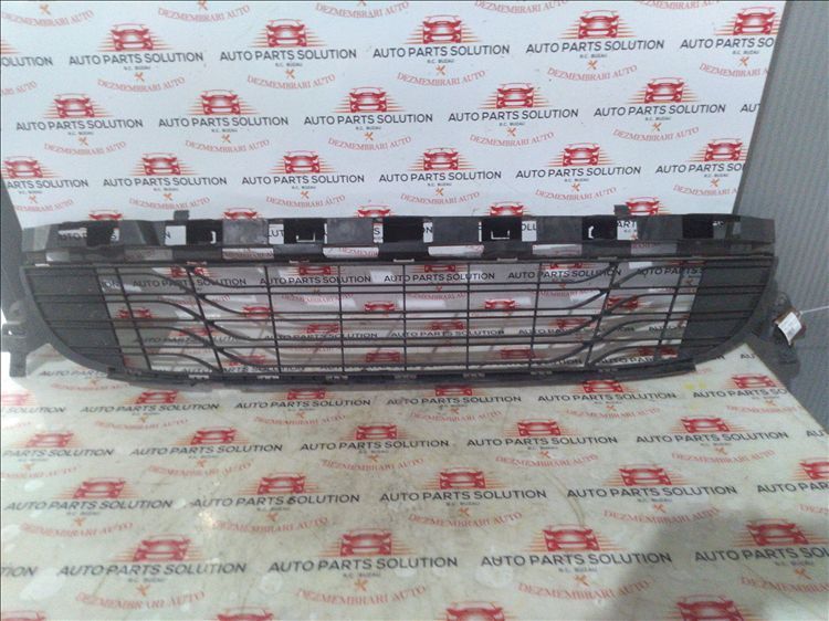 grila bara renault megane 3