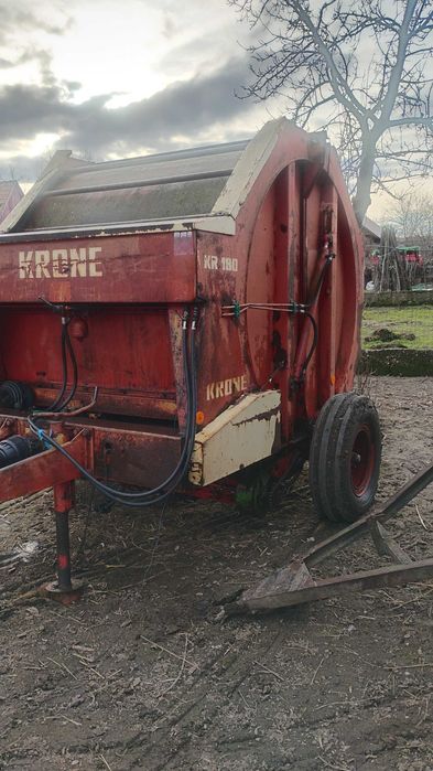 Vând sau schimb presă krone