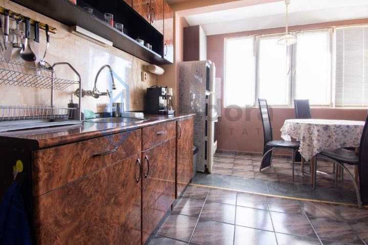 Дава се под наем Тристаен апартамент в София, Люлин 4 - 75 кв.м за 495 € - Снимка #3