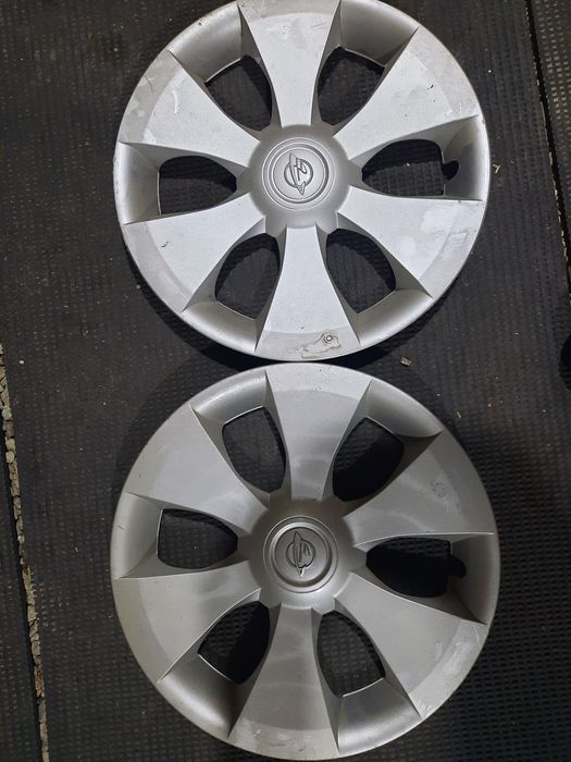 Продам Ravon R3 2 колпака на 15