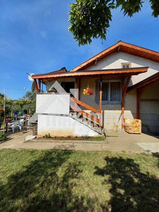 Продава се Къща в с. Осеново, Област Варна - 50 кв.м за 1700 €/кв.м - Снимка #3