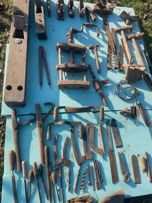 Scule mester dogar vechi