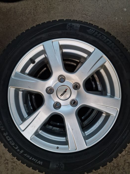 5x112 16 цола джанти Autec VW/Audi/Skoda/Seat със зимни гуми 205/55R16