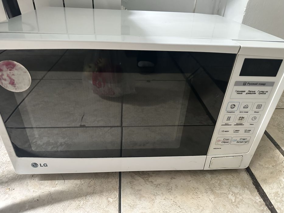 Продам микроволновую печь