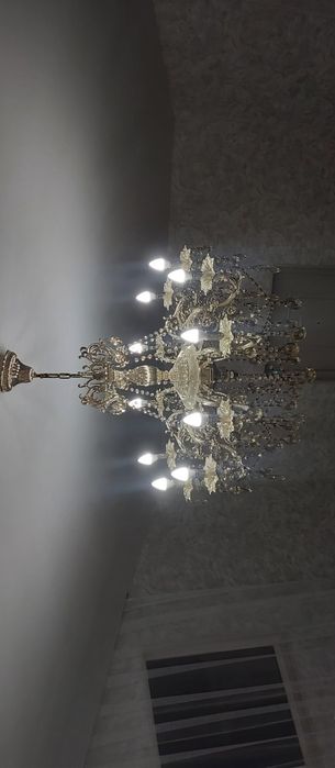 Люстра для гостиной и для холла