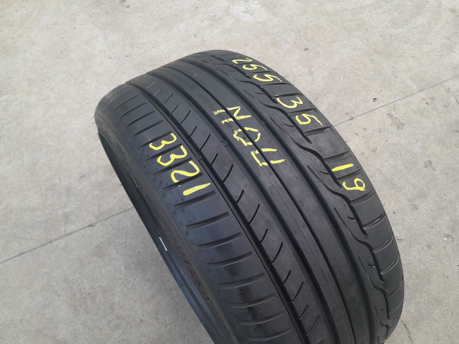 O anvelopa noua de vara 255 35 19 dunlop sportmaxx RT dot 3321