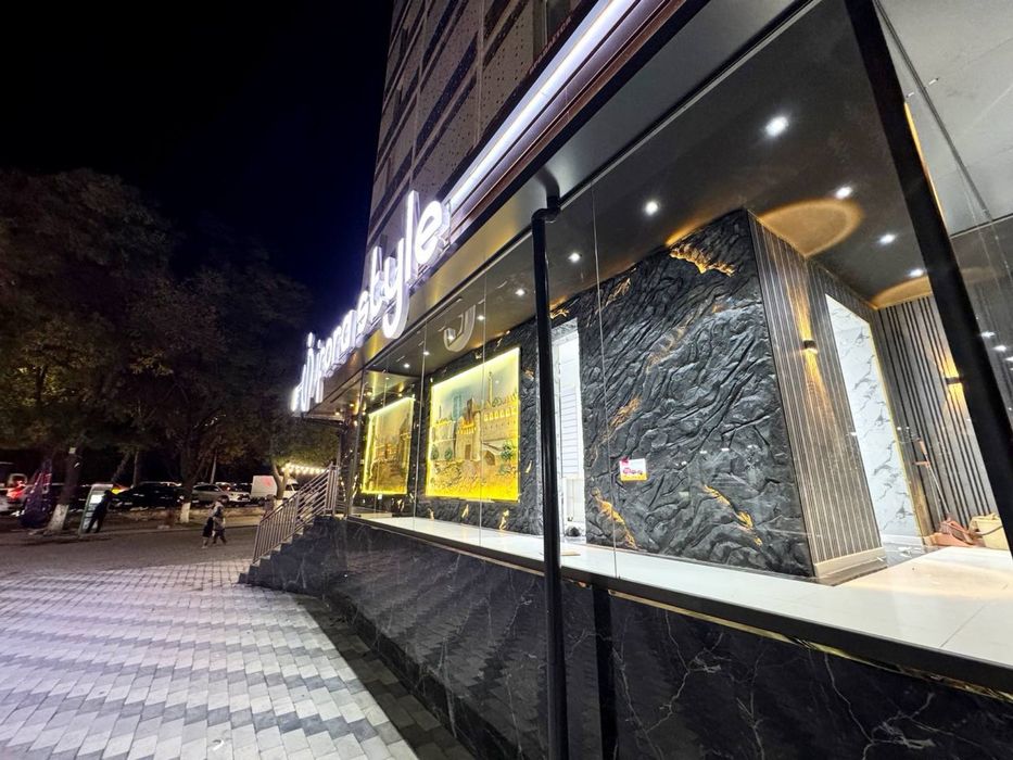 Продаю Чиланзар Метро Нежелое Помещения Вдоль Дороги Места Бомба 85м2