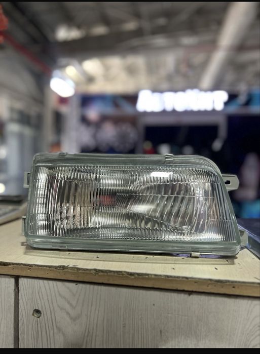 Фара правая нисан примьера П10