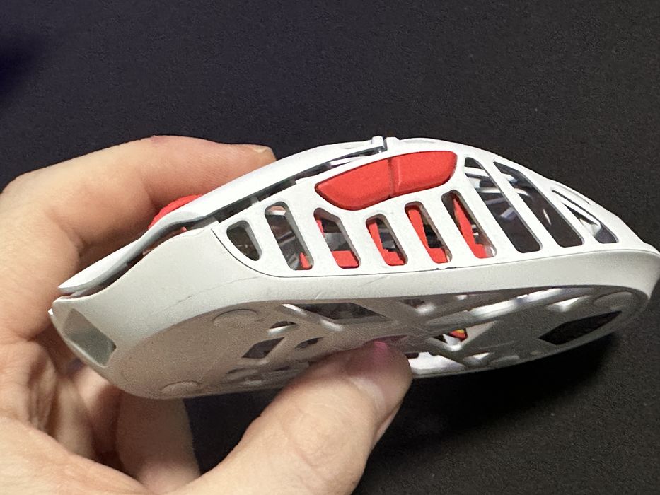 Мышь WLmouse Beast X Mini(бело-красная) Б/у