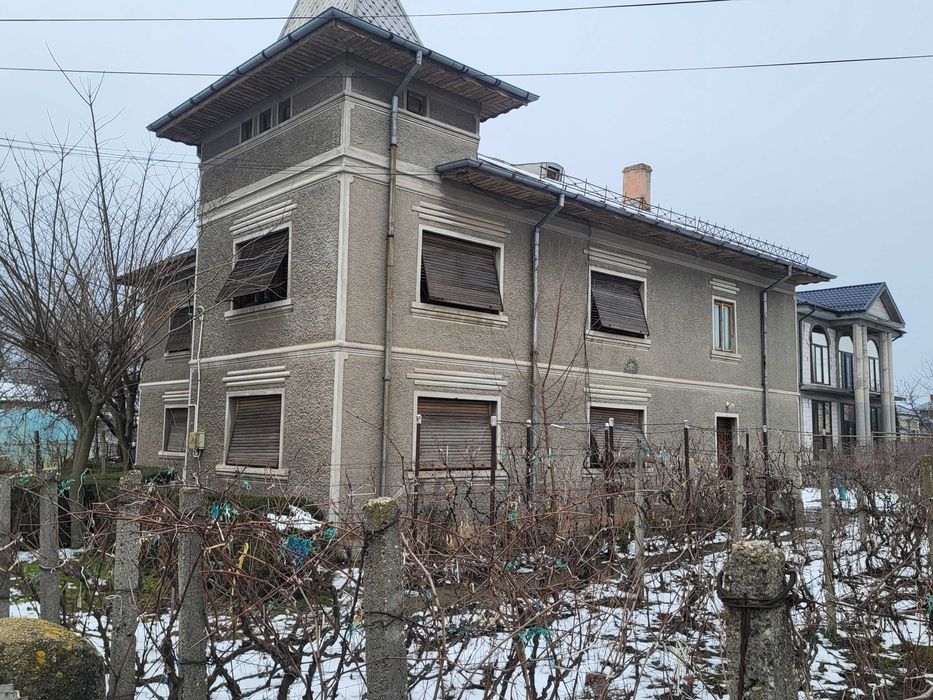 Casă spațioasă P+1, ideală pentru locuit sau investiție