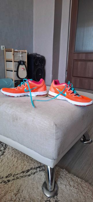 Оригинални дамски Маратонки NIKE AIR MAX TRAINING