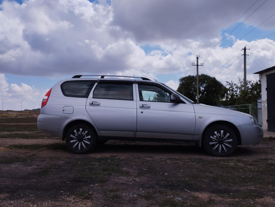 Автомобиль Лада Приора