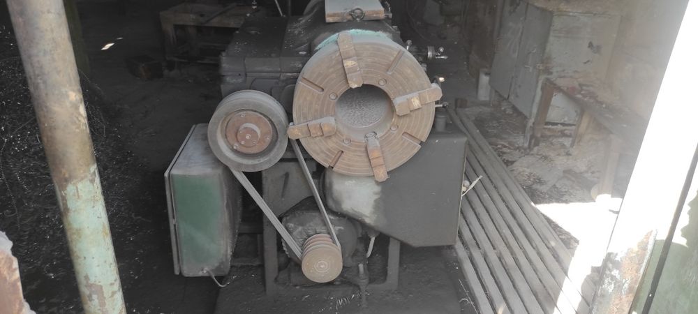 Продам токарный трубо нарезной станок