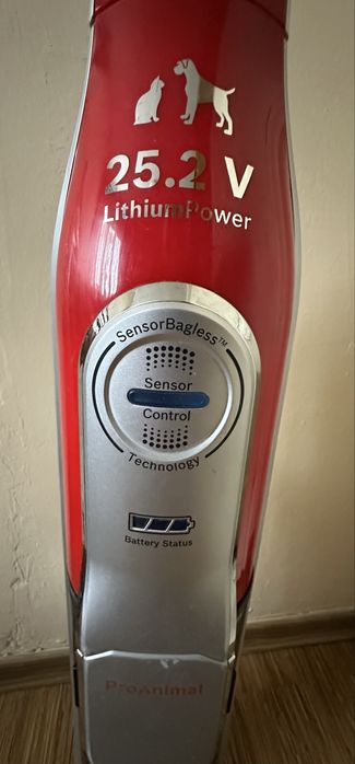 Вертикална прахосмукачка Bosch Pro Animal