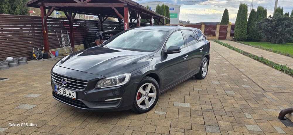 Volvo V60 2014. 2.0 Diesel