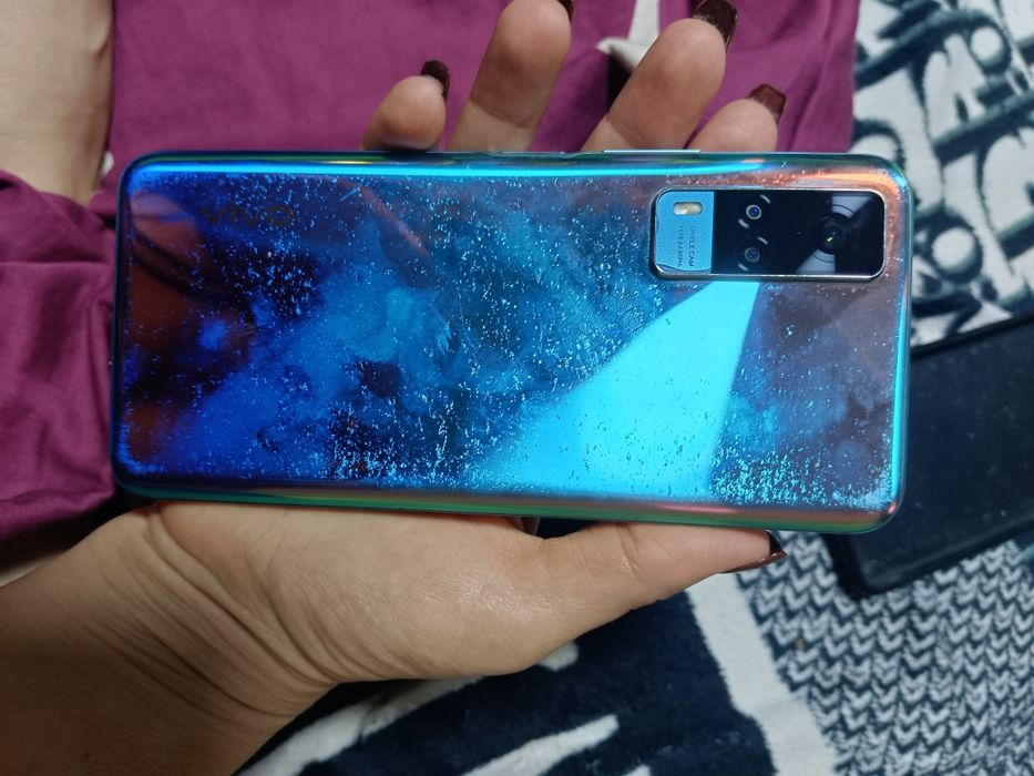 Смартфон Vivo y53s