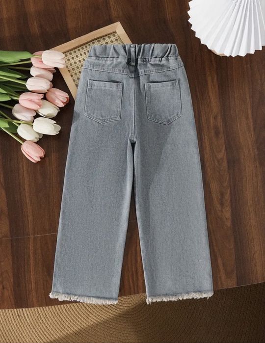 Джинсы для девочки новая