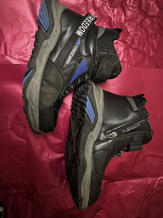 Обувь для мальчика 33-34-35