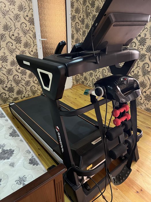 Продается беговая дорожка, состояние очень хорошое