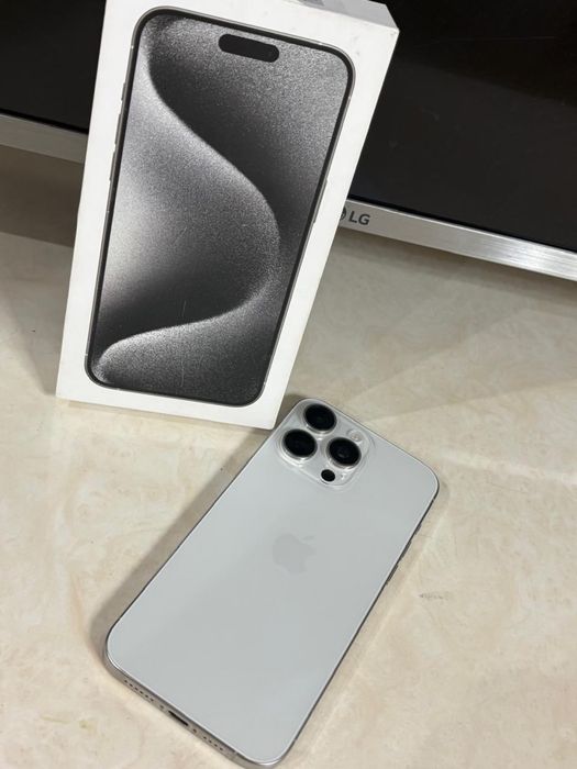 iPhone 15 Pro Max