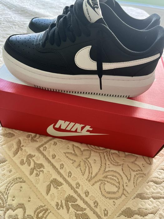 Nike кецове черно и бяло