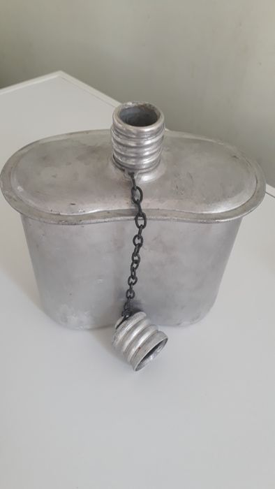 Войнишка манерка