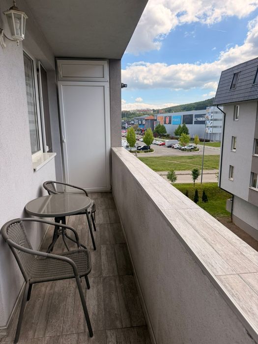 Apartament 3 camere | Prima închiriere | Zona Vivo | Parcare subterană inclusă