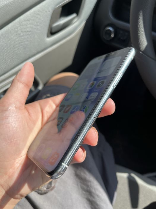 Iphone 11 pro 64 GB белый