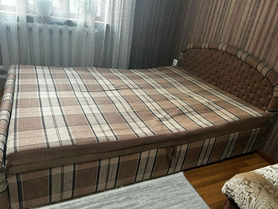 Кровать         .