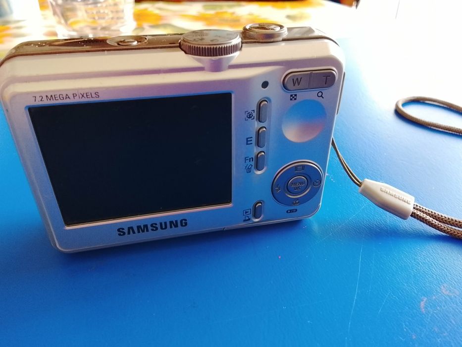 Фотоапарат Samsung D760 Самсунг