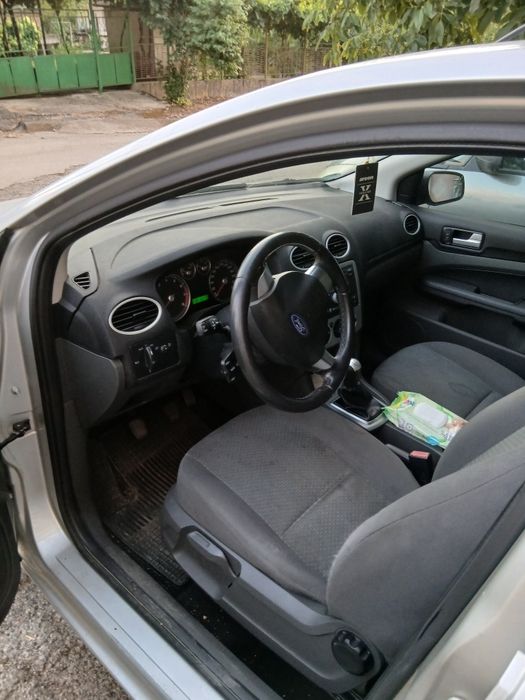 Ford Focus-2007 година
